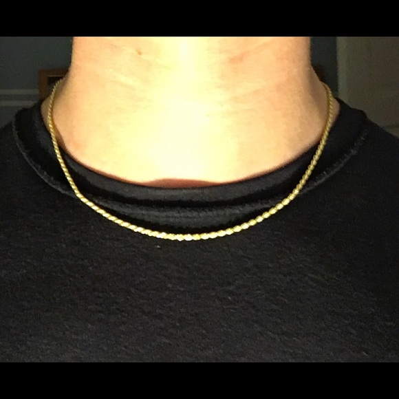 Gold Chain Rope Chain 2mm and Medallion - Picture 6 of 9